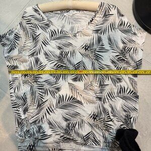 Workshop Republic Clothing Monochrome Leaf Pattern Top